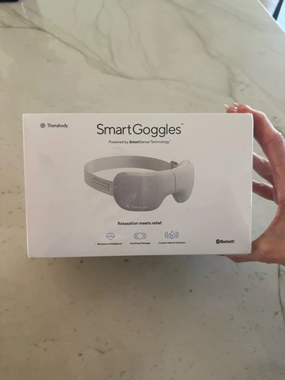 Therabody SmartGoggles Eye Massager - Light Gray Fabric